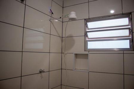 Casa para alugar com 50m², 2 quartos e sem vaga Casa para alugar com 50m², 2 quartos e sem vagaBanheiro
