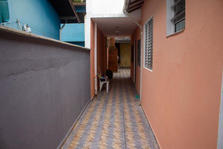 Casa para alugar com 50m², 2 quartos e sem vaga Casa para alugar com 50m², 2 quartos e sem vagaQuintal