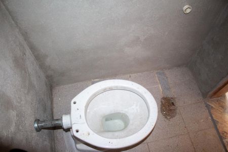 Casa para alugar com 50m², 2 quartos e sem vaga Casa para alugar com 50m², 2 quartos e sem vagaBanheiro de serviço