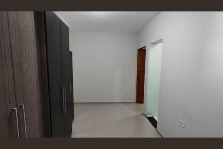 Quarto 1 de casa para alugar com 1 quarto, 31m² em ., Ferraz de Vasconcelos