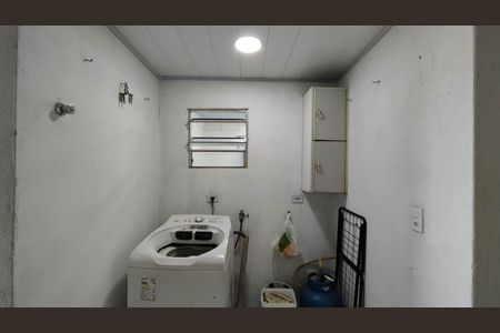 Casa para alugar com 31m², 1 quarto e 1 vaga Casa para alugar com 31m², 1 quarto e 1 vagaÁrea de Serviço