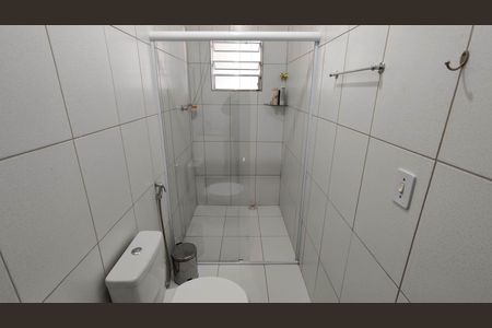 Banheiro de casa para alugar com 1 quarto, 31m² em ., Ferraz de Vasconcelos