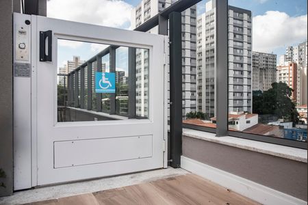 Apartamento para alugar com 40m², 1 quarto e sem vagaÁrea comum - Piscina (Acesso PCD)