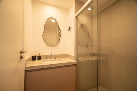 Apartamento para alugar com 40m², 1 quarto e sem vaga Apartamento para alugar com 40m², 1 quarto e sem vagaBanheiro da Suíte