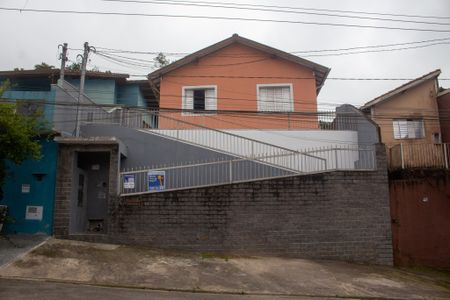 Casa para alugar com 90m², 3 quartos e sem vaga Casa para alugar com 90m², 3 quartos e sem vagaFachada
