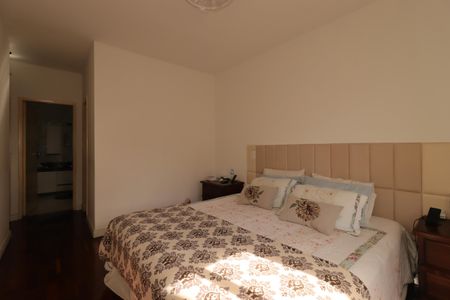 Apartamento à venda com 174m², 3 quartos e 2 vagasSuíte