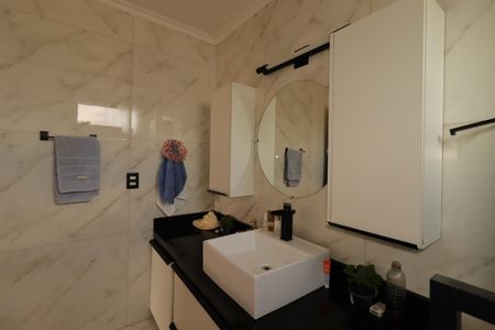 Apartamento à venda com 174m², 3 quartos e 2 vagasBanheiro da Suíte