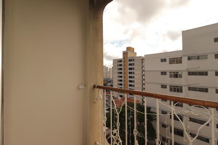 Sacada da Sala de apartamento à venda com 3 quartos, 174m² em Vila Assunção, Santo André