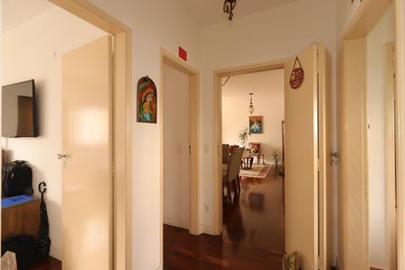 Apartamento à venda com 174m², 3 quartos e 2 vagasCorredor