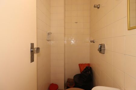 Apartamento à venda com 174m², 3 quartos e 2 vagasBanheiro de Serviço