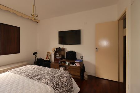 Apartamento à venda com 174m², 3 quartos e 2 vagasQuarto