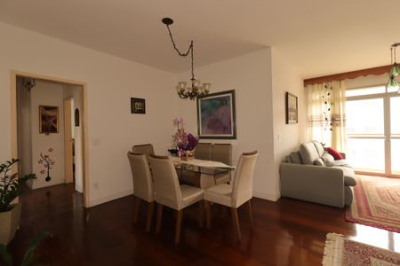 Apartamento à venda com 174m², 3 quartos e 2 vagasSala