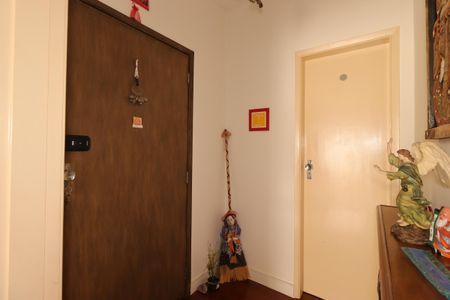 Apartamento à venda com 174m², 3 quartos e 2 vagasHall de Entrada