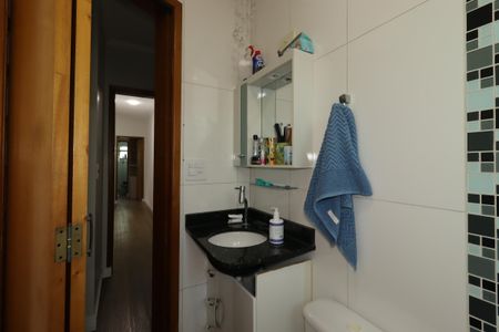Casa à venda com 183m², 3 quartos e 3 vagasBanheiro da Suíte 1