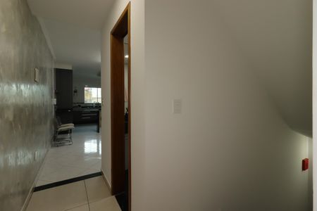 Casa à venda com 183m², 3 quartos e 3 vagasCorredor