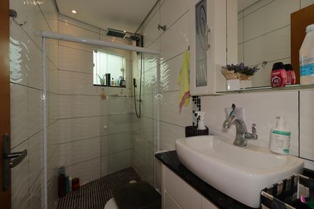 Casa à venda com 183m², 3 quartos e 3 vagasBanheiro da Suíte 3