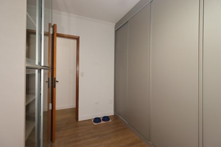 Casa à venda com 183m², 3 quartos e 3 vagasSuíte 2