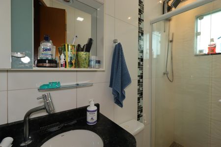 Casa à venda com 183m², 3 quartos e 3 vagasBanheiro da Suíte 1