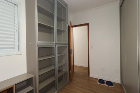 Casa à venda com 183m², 3 quartos e 3 vagasSuíte 2