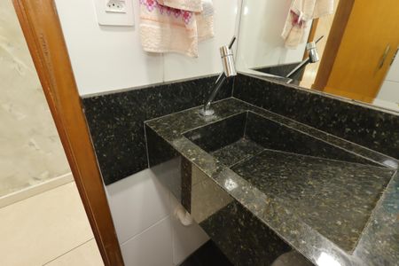 Casa à venda com 183m², 3 quartos e 3 vagasLavabo - Pia