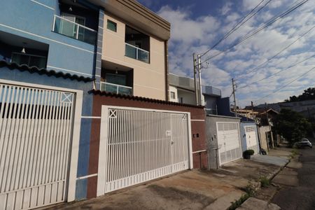 Casa à venda com 183m², 3 quartos e 3 vagasFachada