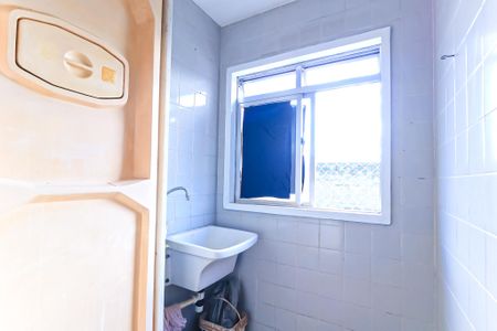 Apartamento para alugar com 45m², 2 quartos e 1 vaga Apartamento para alugar com 45m², 2 quartos e 1 vagaÁrea de Serviço