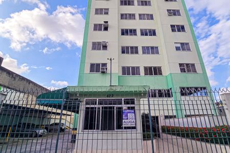 Apartamento para alugar com 45m², 2 quartos e 1 vaga Apartamento para alugar com 45m², 2 quartos e 1 vagaFachada e portaria e placa