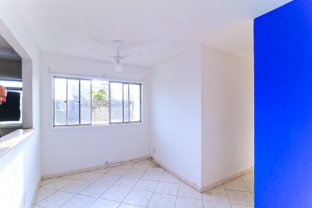 Sala de apartamento para alugar com 2 quartos, 45m² em Piedade, Rio de Janeiro