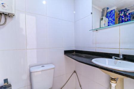 Apartamento para alugar com 45m², 2 quartos e 1 vaga Apartamento para alugar com 45m², 2 quartos e 1 vagaBanheiro