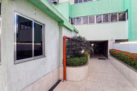 Apartamento para alugar com 45m², 2 quartos e 1 vaga Apartamento para alugar com 45m², 2 quartos e 1 vagaHall de entrada