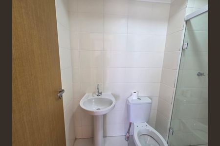 Apartamento para alugar com 57m², 2 quartos e 1 vaga Apartamento para alugar com 57m², 2 quartos e 1 vagaBanheiro