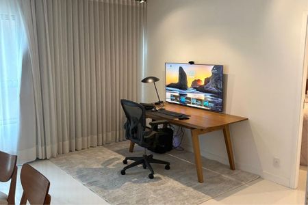 Apartamento à venda com 69m², 1 quarto e 2 vagas Apartamento à venda com 69m², 1 quarto e 2 vagasSala