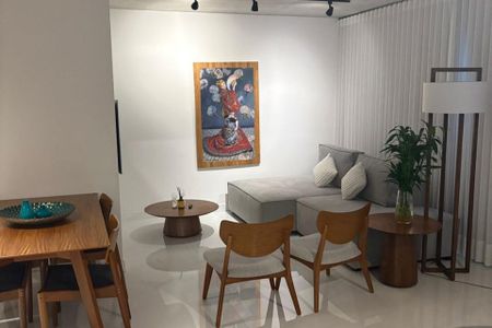 Apartamento à venda com 69m², 1 quarto e 2 vagas Apartamento à venda com 69m², 1 quarto e 2 vagasSala