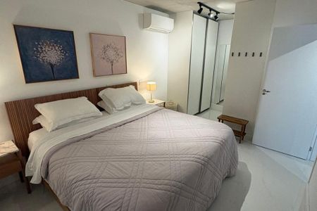 Apartamento à venda com 69m², 1 quarto e 2 vagas Apartamento à venda com 69m², 1 quarto e 2 vagasQuarto