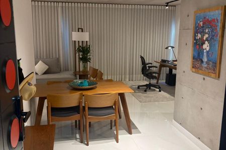 Apartamento à venda com 69m², 1 quarto e 2 vagas Apartamento à venda com 69m², 1 quarto e 2 vagasSala