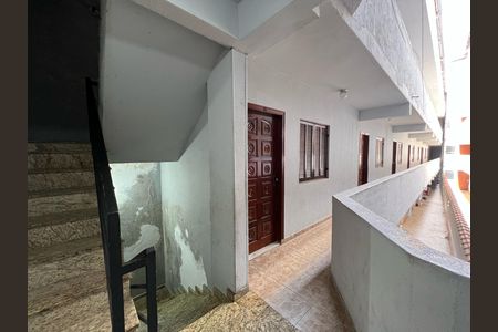 Studio para alugar com 28m², 1 quarto e sem vaga Studio para alugar com 28m², 1 quarto e sem vagaCorredor
