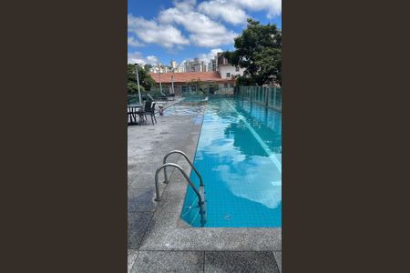 Apartamento à venda com 106m², 3 quartos e 2 vagas Apartamento à venda com 106m², 3 quartos e 2 vagasPiscina