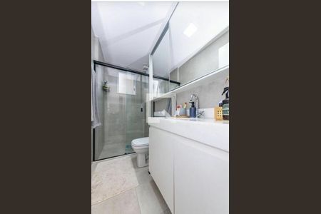 Apartamento à venda com 106m², 3 quartos e 2 vagas Apartamento à venda com 106m², 3 quartos e 2 vagasBanheiro