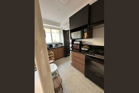 Cozinha de apartamento à venda com 3 quartos, 106m² em Vila Paris, Belo Horizonte