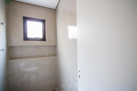 Banheiro social de casa à venda com 3 quartos, 100m² em Jardim Santo Alberto, Santo André