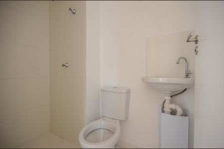 Studio à venda com 35m², 2 quartos e sem vaga Studio à venda com 35m², 2 quartos e sem vagaBanheiro