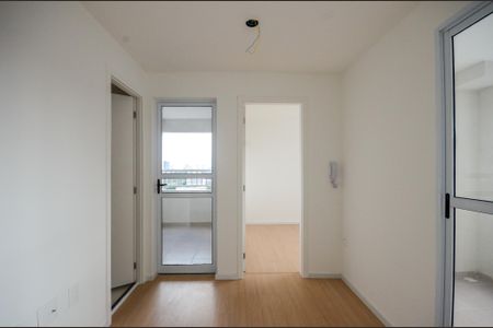 Studio à venda com 35m², 2 quartos e sem vaga Studio à venda com 35m², 2 quartos e sem vagaSala