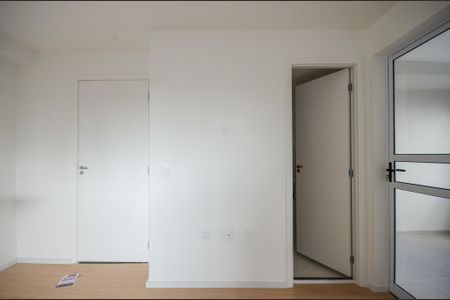 Studio à venda com 35m², 2 quartos e sem vaga Studio à venda com 35m², 2 quartos e sem vagaSala