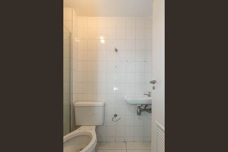 Apartamento à venda com 163m², 3 quartos e 3 vagas Apartamento à venda com 163m², 3 quartos e 3 vagasArea de serviço - Banheiro