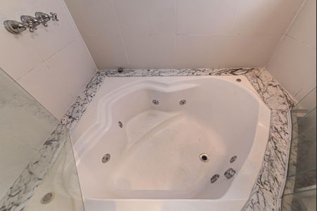 Apartamento à venda com 163m², 3 quartos e 3 vagas Apartamento à venda com 163m², 3 quartos e 3 vagasBanheiro da Suíte 3