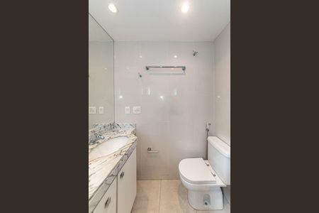 Apartamento à venda com 163m², 3 quartos e 3 vagas Apartamento à venda com 163m², 3 quartos e 3 vagasBanheiro da Suíte 3