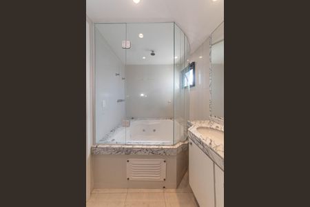 Apartamento à venda com 163m², 3 quartos e 3 vagas Apartamento à venda com 163m², 3 quartos e 3 vagasBanheiro da Suíte 3