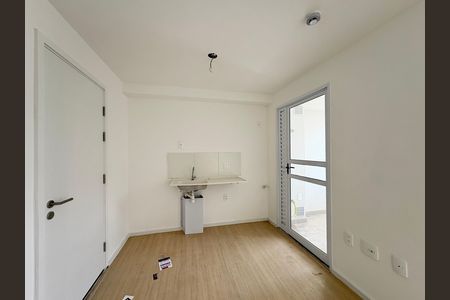 Apartamento à venda com 29m², 2 quartos e sem vaga Apartamento à venda com 29m², 2 quartos e sem vagaSala/ Cozinha