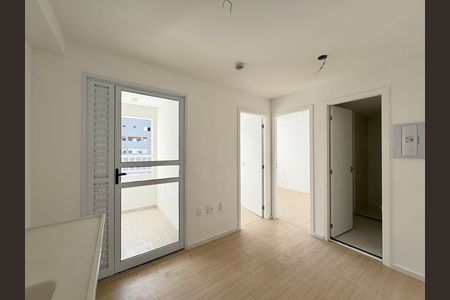 Sala/ Cozinha de apartamento à venda com 2 quartos, 29m² em Freguesia do Ó, São Paulo