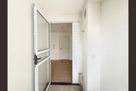 Apartamento à venda com 29m², 2 quartos e sem vaga Apartamento à venda com 29m², 2 quartos e sem vagaVaranda
